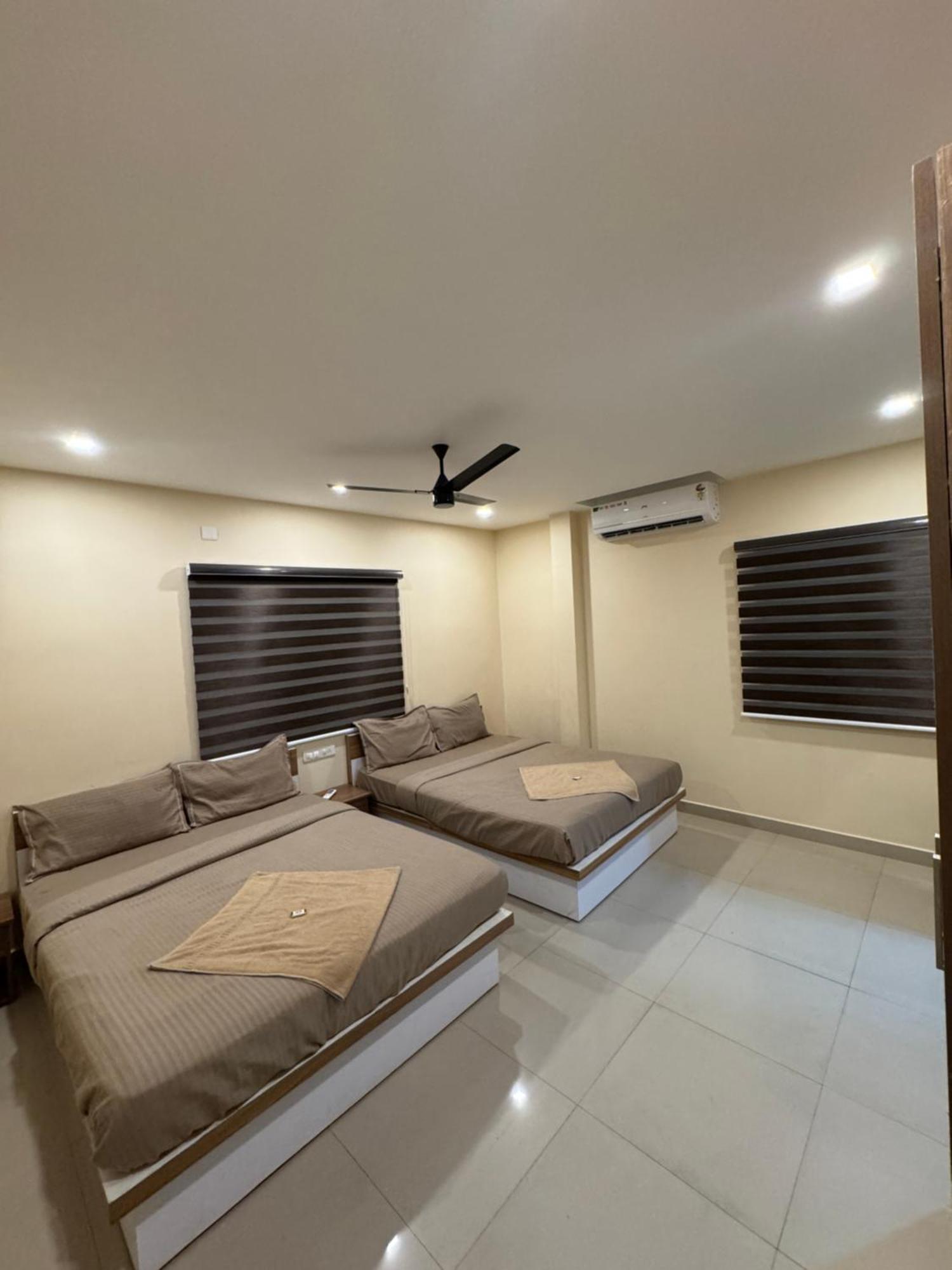 Heres Haut Residency Kochi Exterior photo